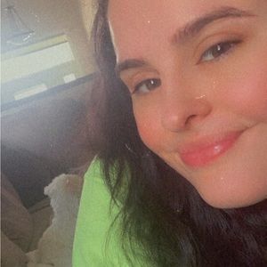 Meet your Posher, Shayla